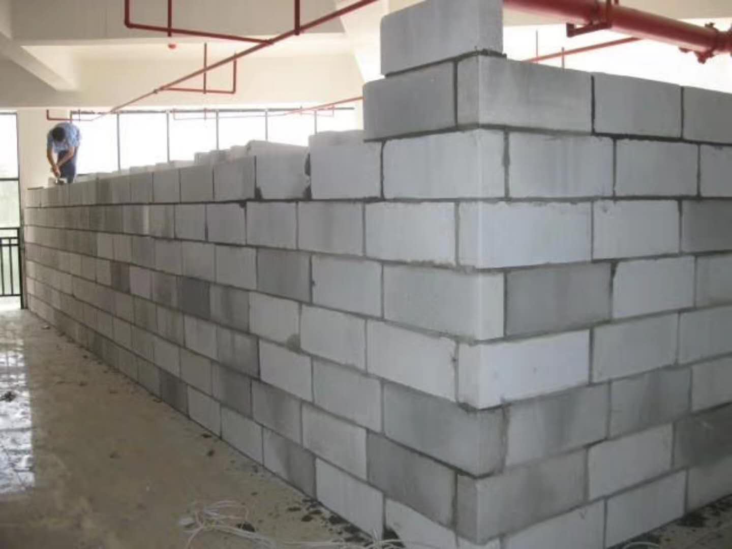 柏乡蒸压加气混凝土砌块承重墙静力和抗震性能的研究